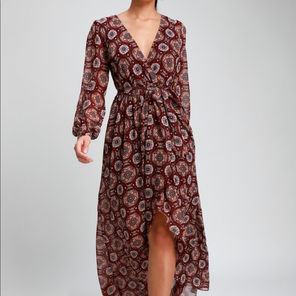 *NEW WITH TAGS* Lulus Burgundy Multi Print Long Sleeve High-Low Dress